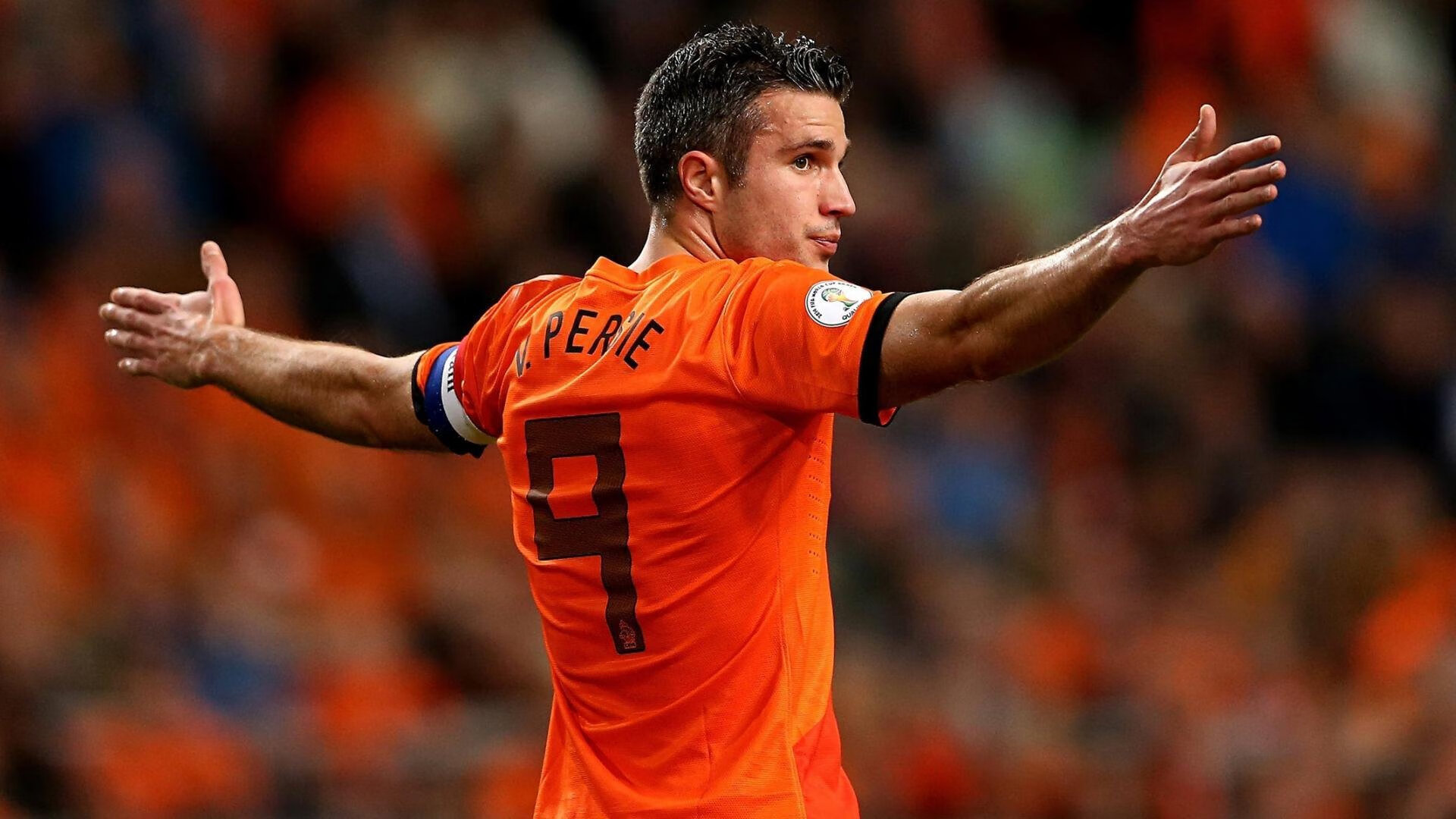 沙特主教练被评为年度最具激情导师,教练界翘楚,沙特主教练是谁